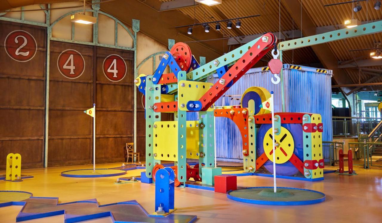 Center Parcs Les Hauts De Bruyeres Шомон-сюр-Тарон Экстерьер фото